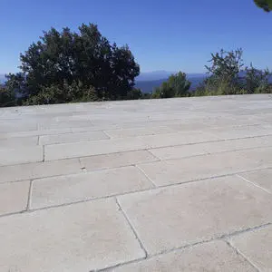 فروش سنگ مرمریت مشکی اصفهان با فینیش های مختلف